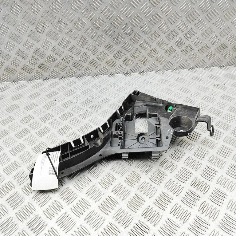 Rear bumper mounting bracket – Volvo XC60 (2014-2016)