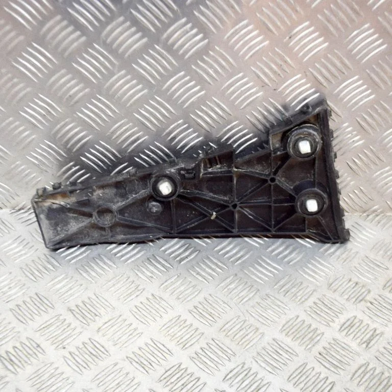 Rear bumper mounting bracket 4K8807454
