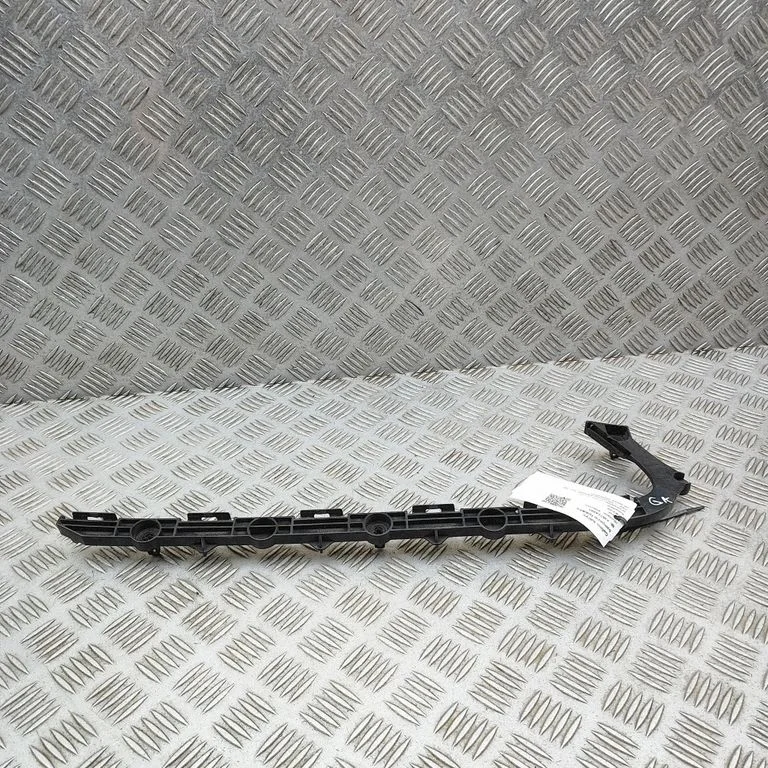 Mocowanie zderzaka tylnego 5215650020 – Lexus LS UCF30 (2001-2007)