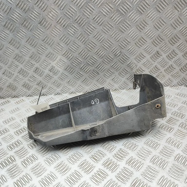 Mocowanie zderzaka tylnego 5256550050 – Lexus LS UCF30 (2001-2007)