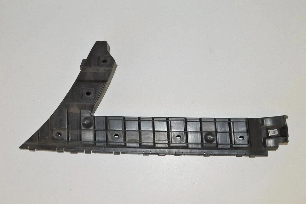 Rear bumper mounting bracket – Bentley Continental (2003-2017)