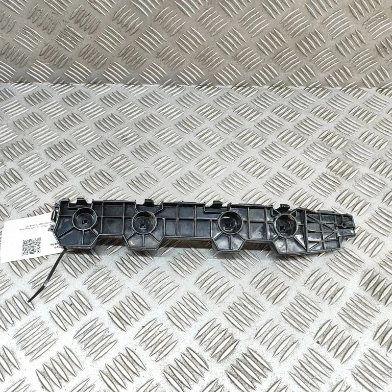 Tagumise kaitseraua kinnitusklamber SA3HK2804411