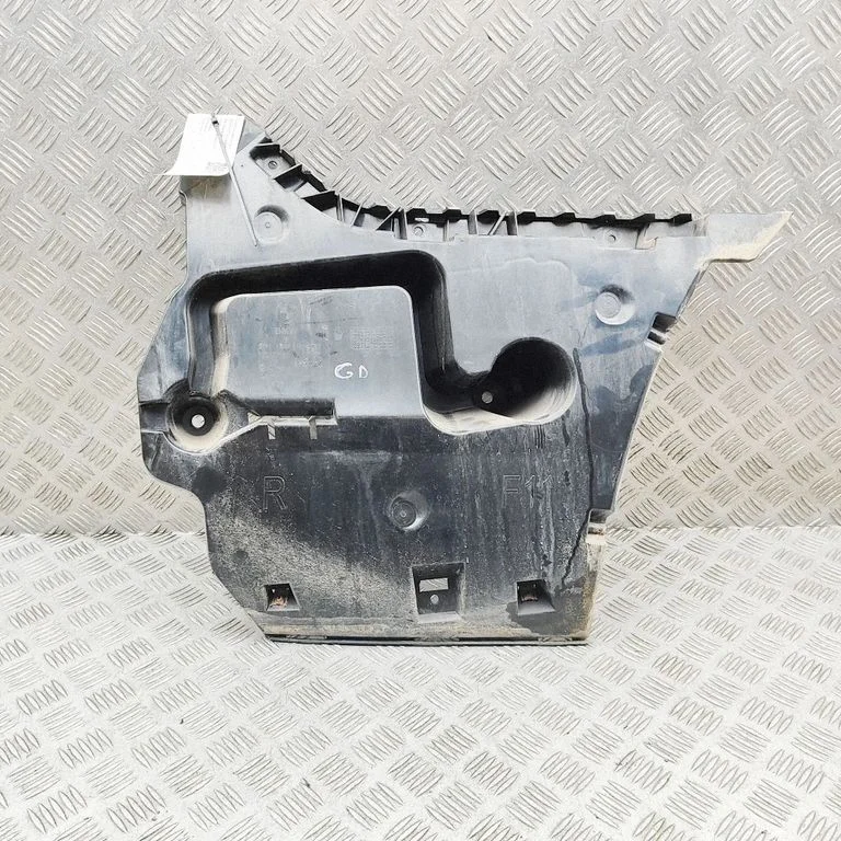 Mocowanie zderzaka tylnego – BMW Seria 5 F10 F11 (2009-2016)