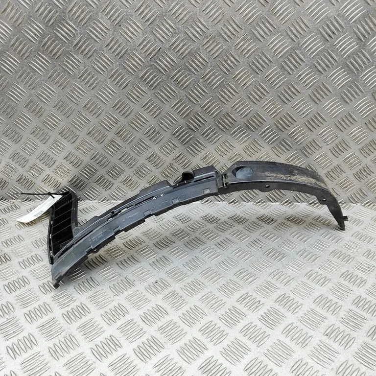 Rear bumper mounting bracket – Mercedes-Benz GLA-Class H247 (2020-)