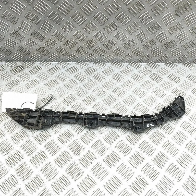 Aizmugurējā bufera turētājs 57707VA120
