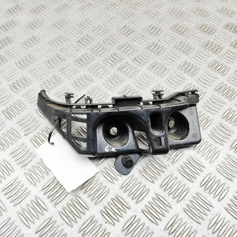 Aizmugurējā bufera turētājs A1568850165