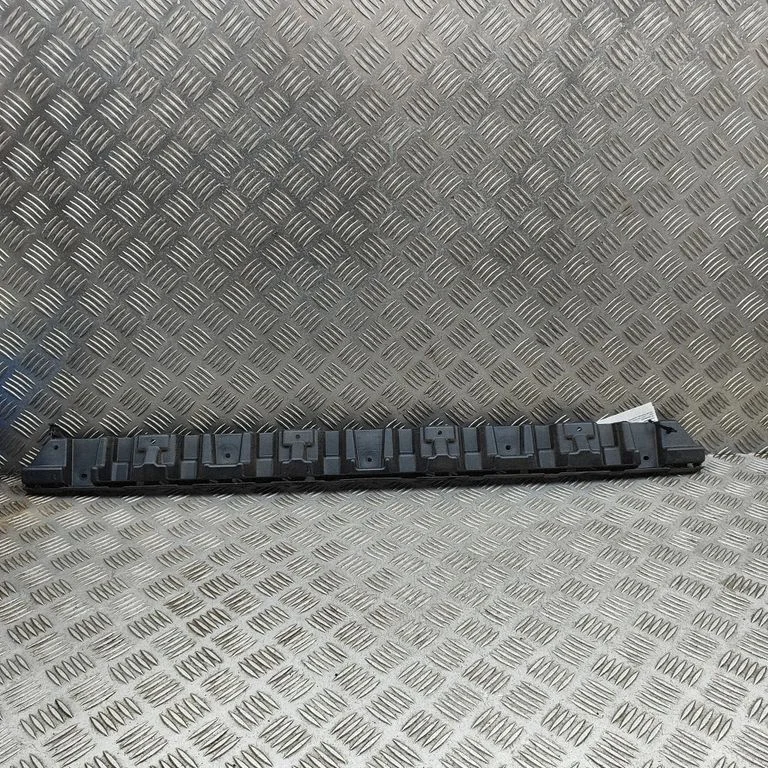 Aizmugurējā bufera turētājs 5FF807863