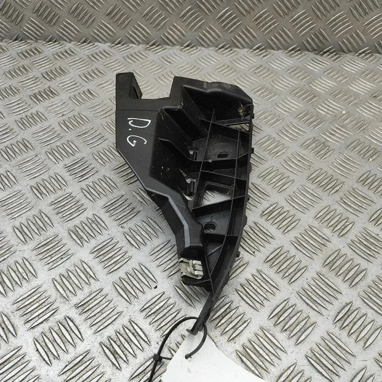 Rear bumper mounting bracket 9J1807406