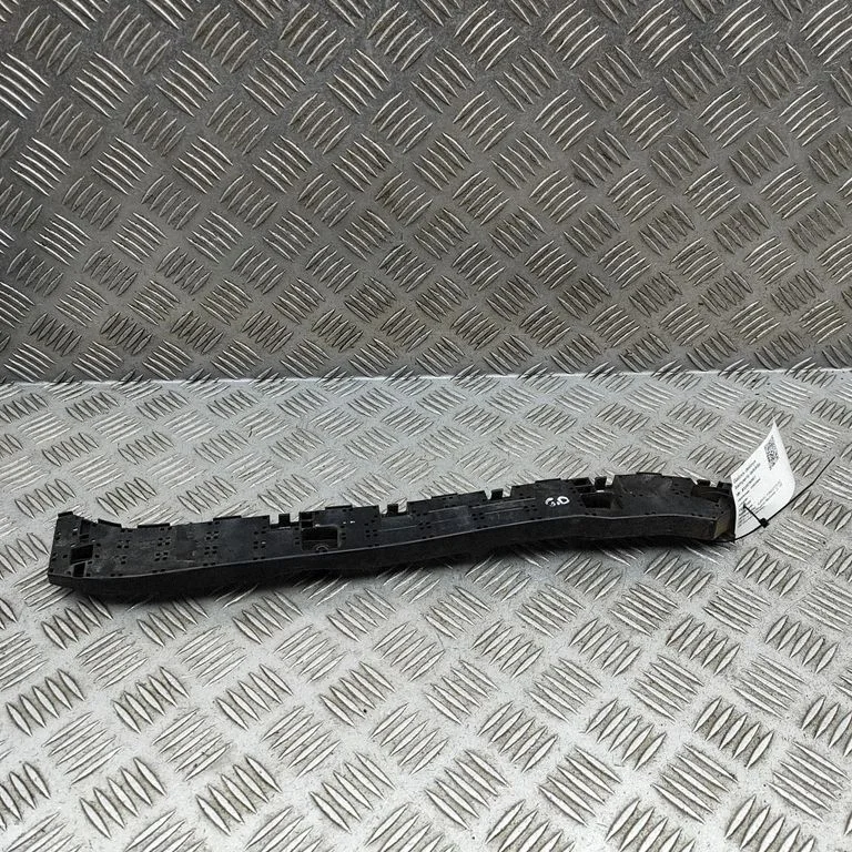 Aizmugurējā bufera turētājs 57707SG080