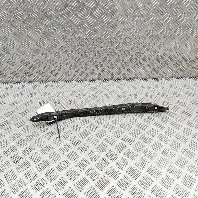 Aizmugurējā bufera turētājs A2048800830