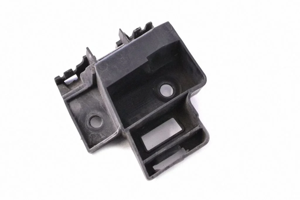 Aizmugurējā bufera turētājs 5K6807394A
