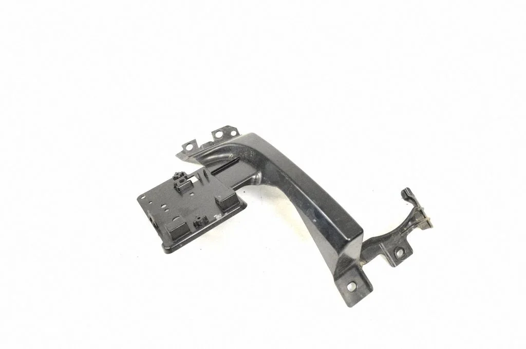 Rear bumper mounting bracket EJ3217A151AE