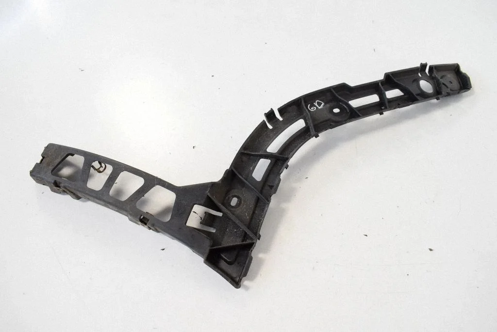 Tagumise kaitseraua kinnitusklamber – Jaguar XF X250 (2007-2015)