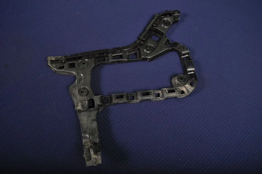 Aizmugurējā bufera turētājs 3G5807356