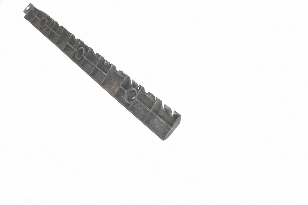 Aizmugurējā bufera turētājs BK3117A882BA