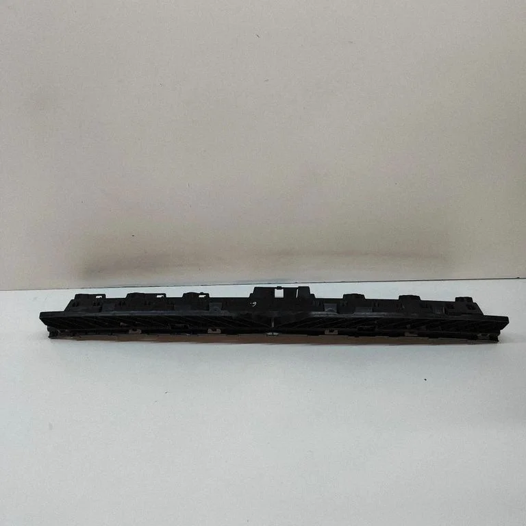 Rear bumper mounting bracket – Volkswagen T-Roc (2017-2025)