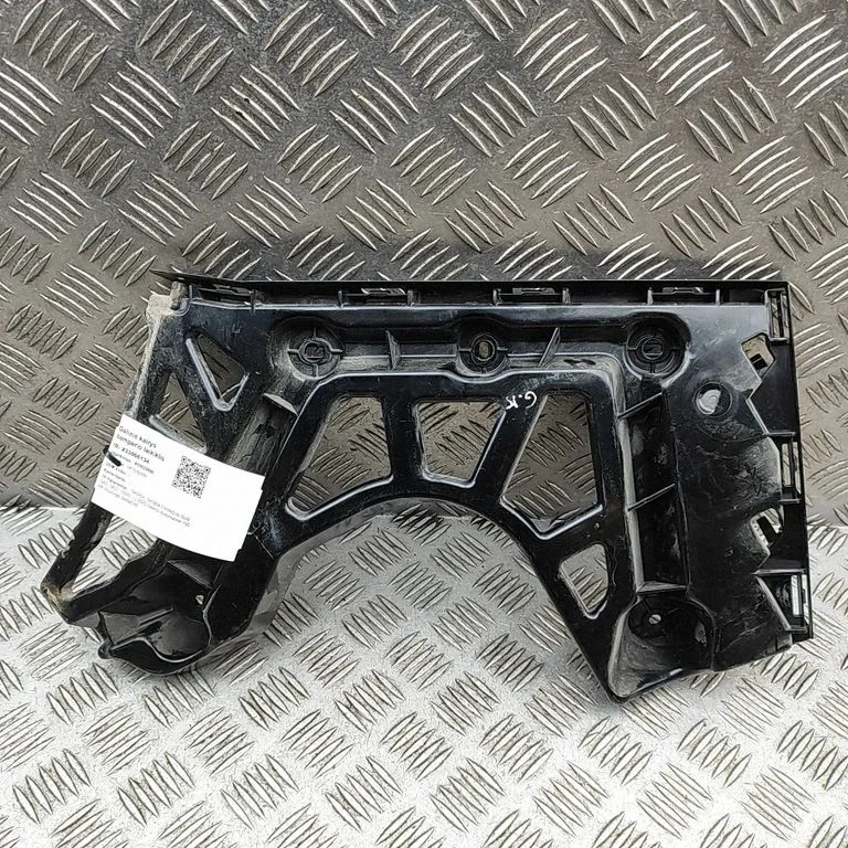 Aizmugurējā bufera turētājs 5LG807393B