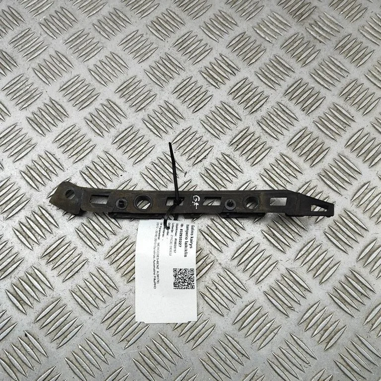 Aizmugurējā bufera turētājs A1768850021