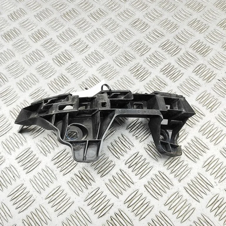 Aizmugurējā bufera turētājs 3G5807483A