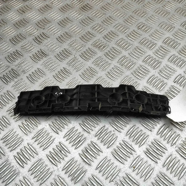Rear bumper mounting bracket SC2E2804311