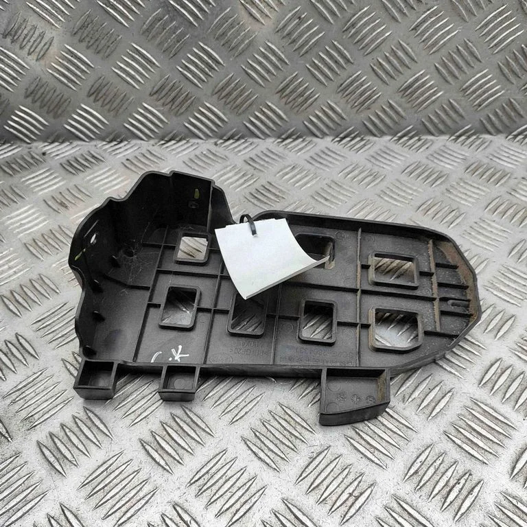 Rear bumper mounting bracket SC2E2804331
