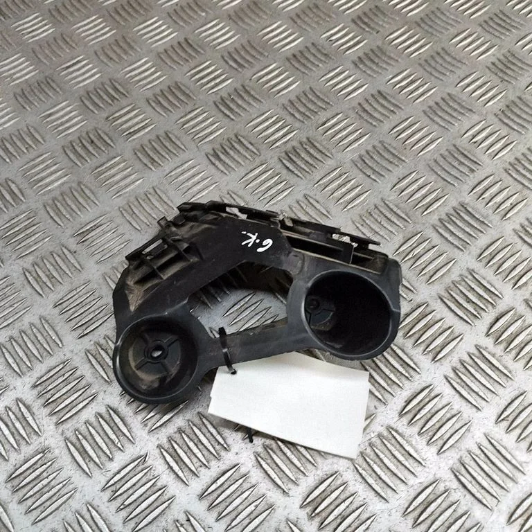 Aizmugurējā bufera turētājs 657807393A