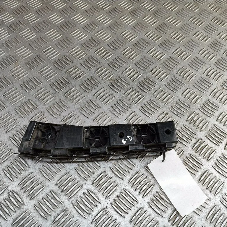 Aizmugurējā bufera turētājs 657807394