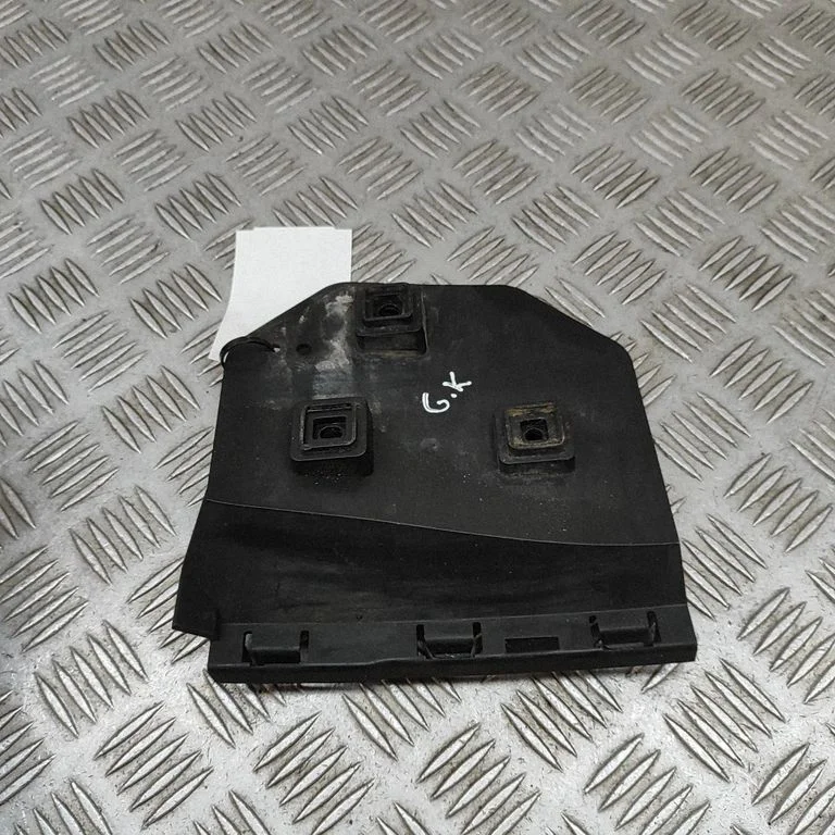 Aizmugurējā bufera turētājs 30763019