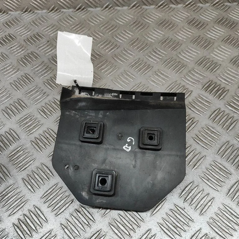 Aizmugurējā bufera turētājs 30763020