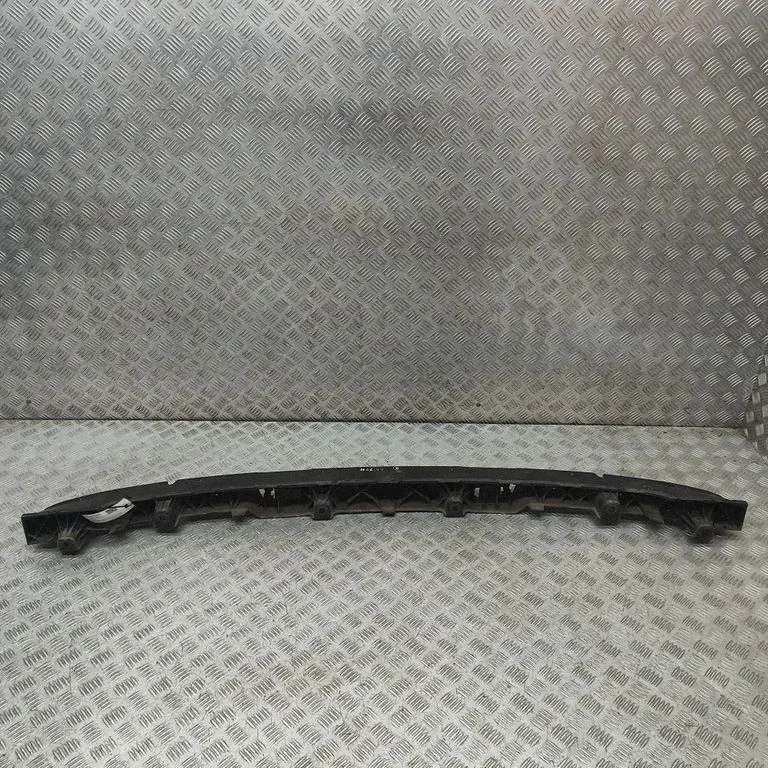 Aizmugurējā bufera turētājs 4M0807458A
