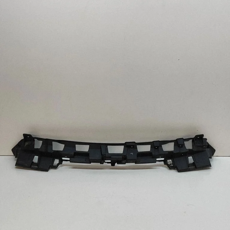 Rear bumper mounting bracket JPLA15K603AB