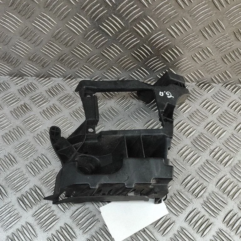 Rear bumper mounting bracket 4G9807394D