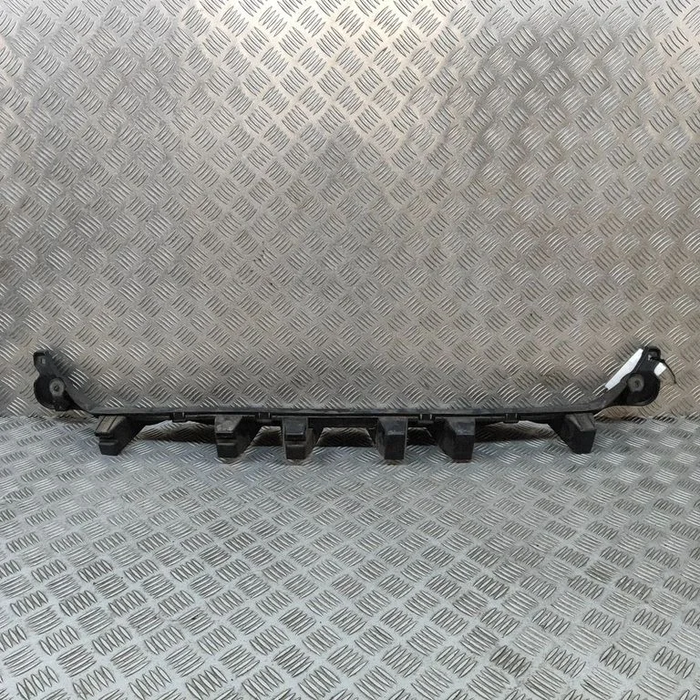 Aizmugurējā bufera turētājs HK8317E855AE