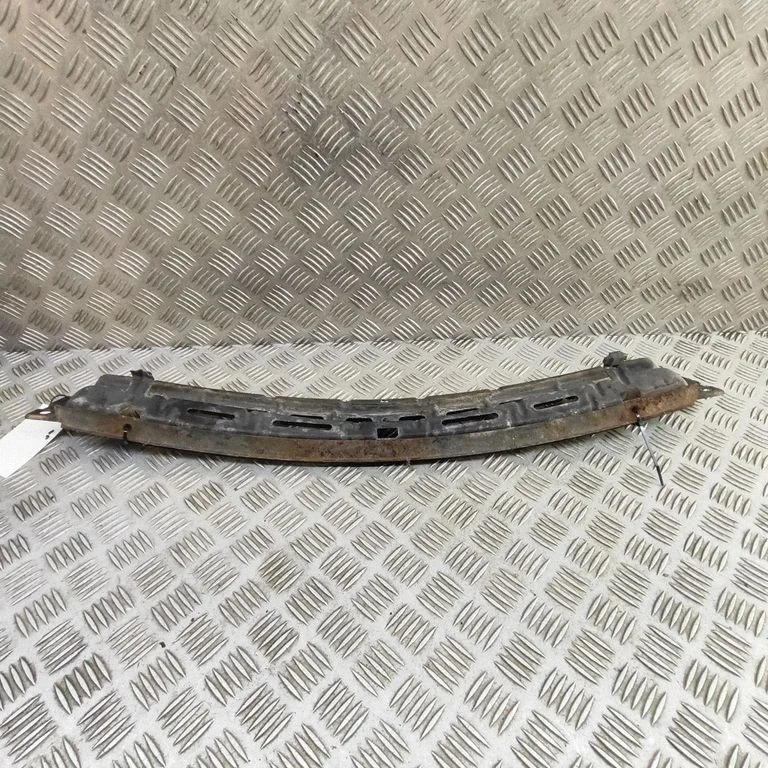 Rear bumper mounting bracket 98650564100