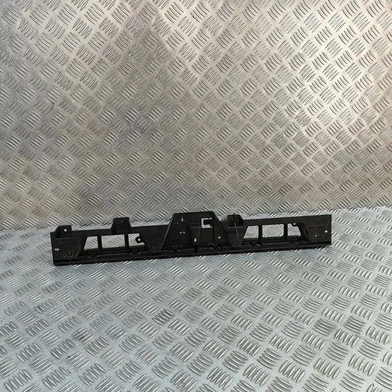 Aizmugurējā bufera turētājs 97050564104