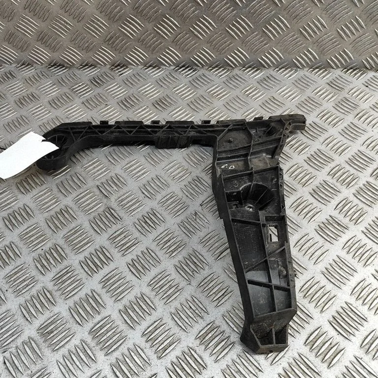 Rear bumper mounting bracket – Audi A5 (2016-2024)