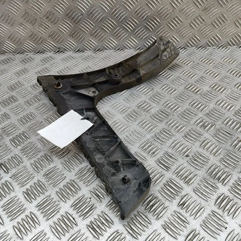 Aizmugurējā bufera turētājs 4G9807453C