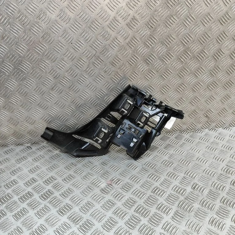 Aizmugurējā bufera turētājs – Mercedes-Benz GLE klase W167 (2019-)