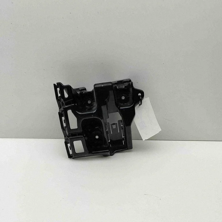Rear bumper mounting bracket 5LG807393A
