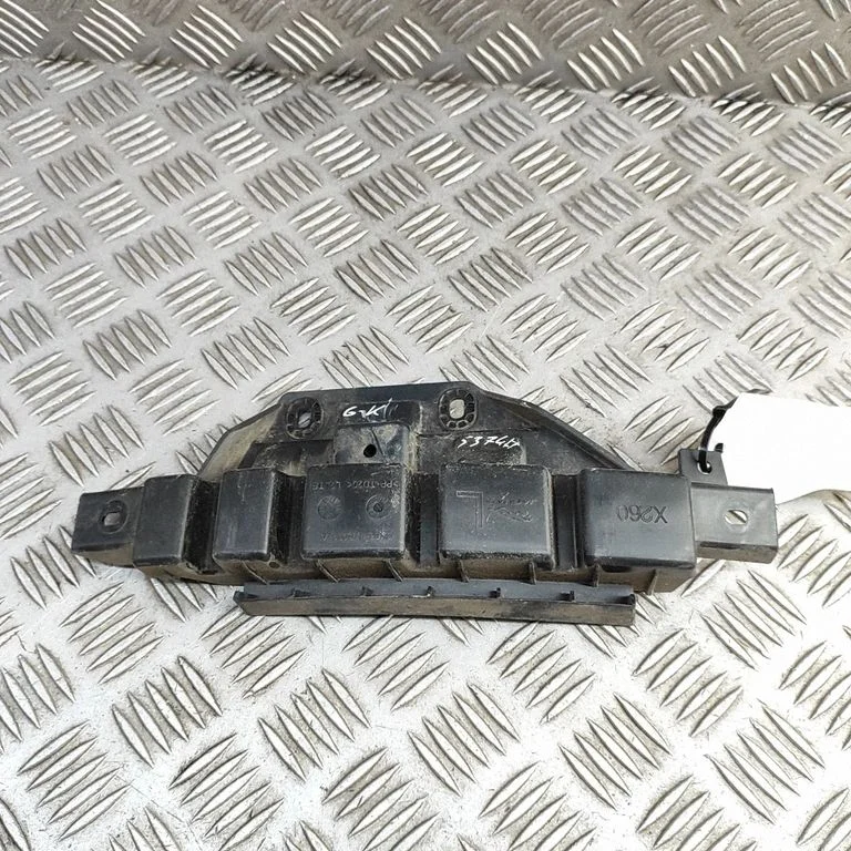 Rear bumper mounting bracket GX6317B931A