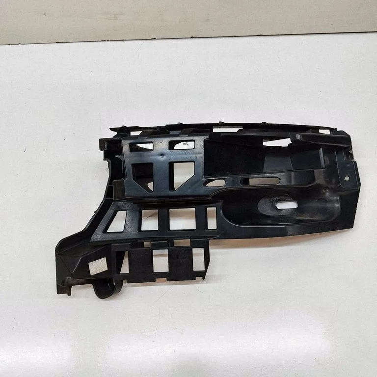 Rear bumper mounting bracket 95B807484