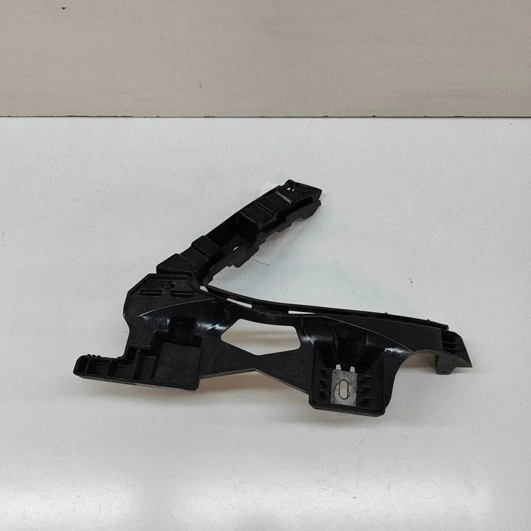 Rear bumper mounting bracket A2138850165