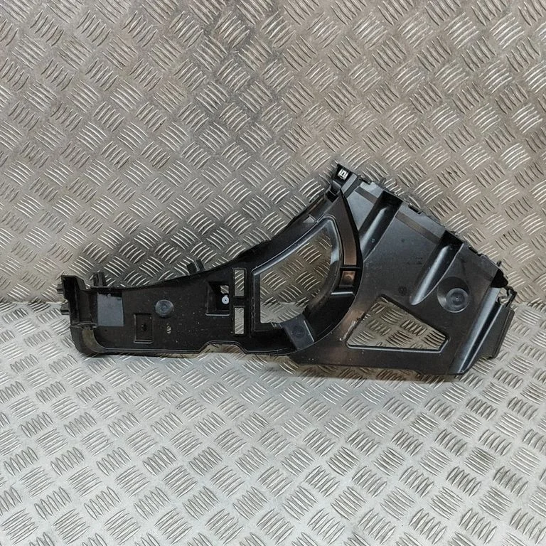 Aizmugurējā bufera turētājs 9839884880