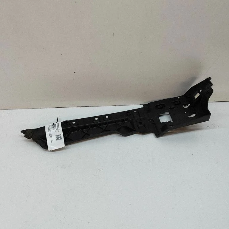 Aizmugurējā bufera turētājs KK6217A881AB