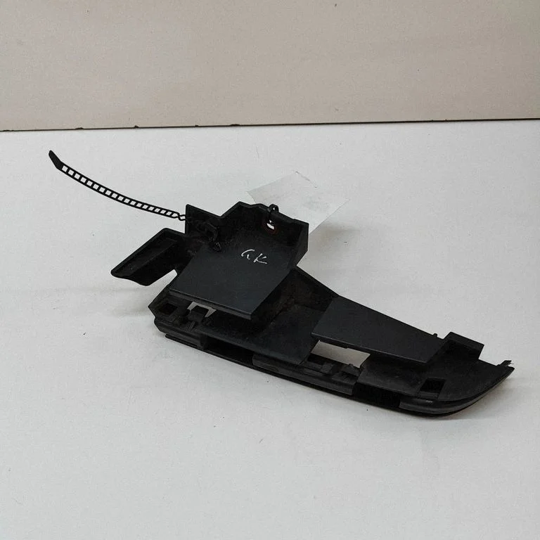 Aizmugurējā bufera turētājs 7006823