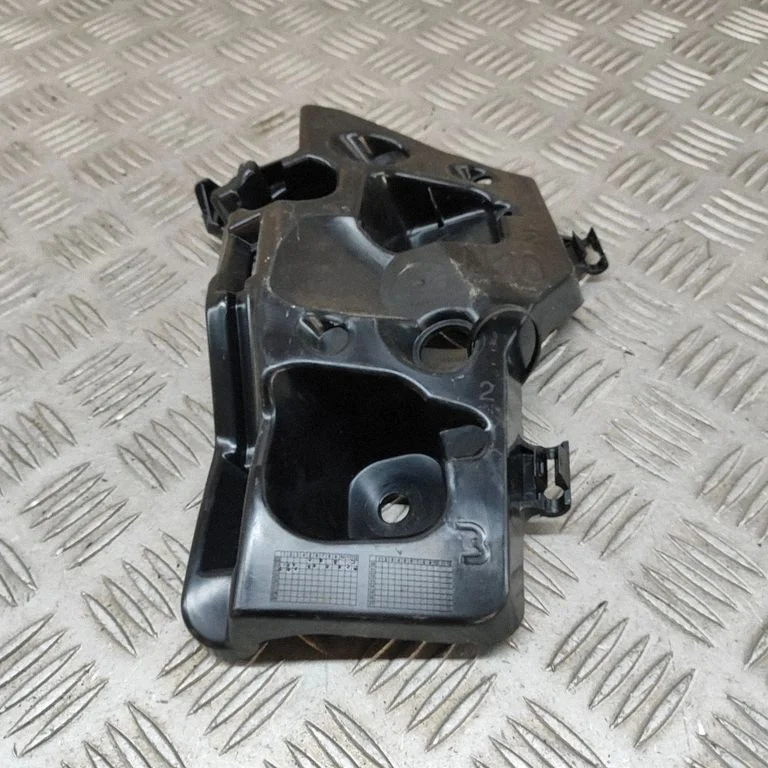 Rear bumper mounting bracket 5A329C2