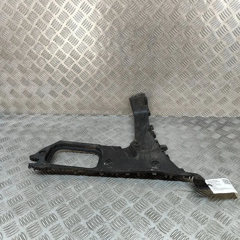 Aizmugurējā bufera turētājs 4L0807454A