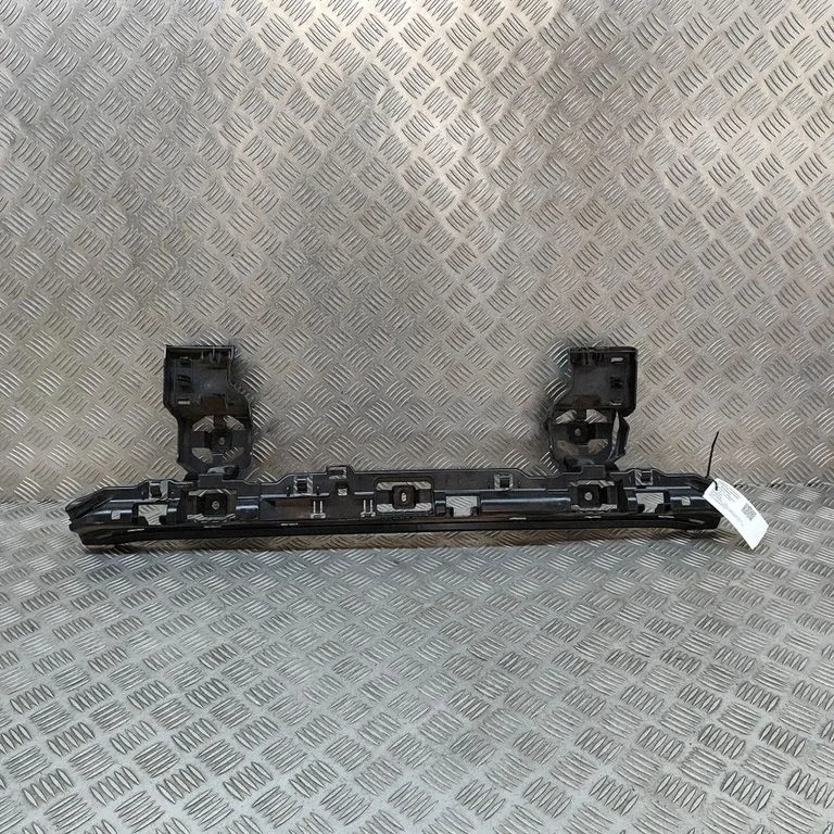 Aizmugurējā bufera turētājs – BMW 2. sērija F44 (2019-2024)