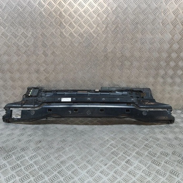 Aizmugurējā bufera turētājs 7306797