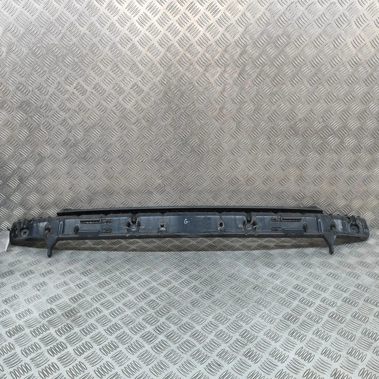 Rear bumper mounting bracket – BMW 6 Series E63 E64 (2002-2010)